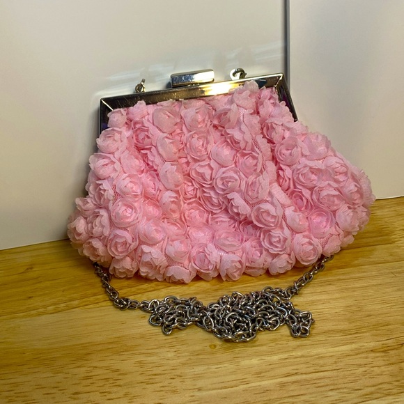 Vintage Pretty Delicate RSVP Pink Rose Flower Design Crossbody Purse - Picture 2 of 4
